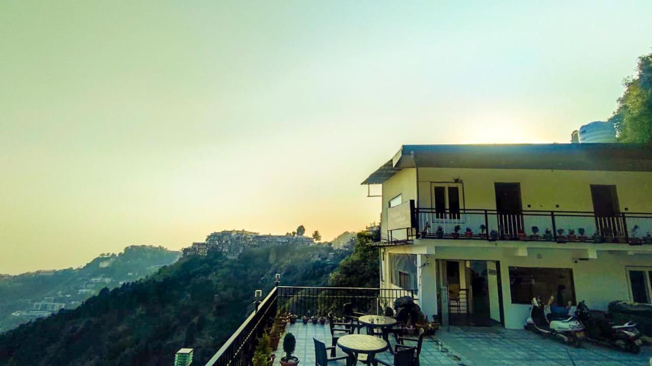 Hotel Oakland Landour Mussoorie Exteriör bild